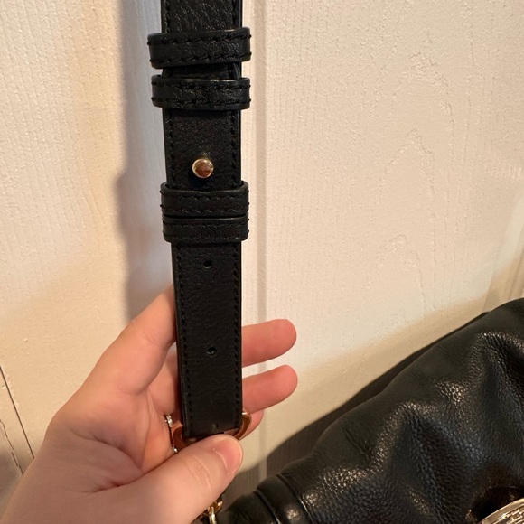 💜TORY BURCH - Great condition - Ashley black foldover bag - Picture 5 of 14